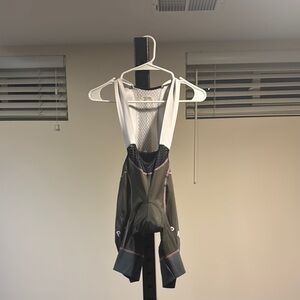 Stylish Women's PAS olive green cycling bibs